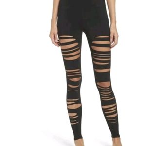Alo High-Waist Extreme Ripped Warrior Legging L
